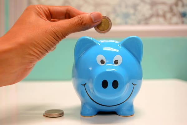 6 Smart Ways to Save Money as a Small Business Owner (Without Sacrificing Quality)